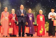 Tôn vinh những Bà mẹ Việt Nam Anh hùng