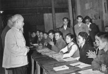 Đổi mới công tác tổ chức, đào tạo và huấn luyện cán bộ theo tư tưởng Hồ Chí Minh