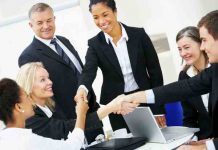 Định hướng nghiên cứu và vận dụng phong cách làm việc trong thực thi công vụ