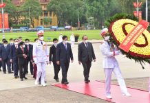 Lãnh đạo Đảng, Nhà nước vào Lăng viếng Chủ tịch Hồ Chí Minh