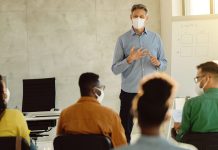 Giảng dạy hành chính công trong bối cảnh đại dịch Covid 19 – Bài học kinh nghiệm từ Ca-na-đa