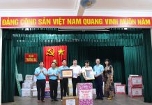 Cán bộ, đảng viên, công chức, viên chức, người lao động Bộ Nội vụ hướng về Trường Sa thân yêu