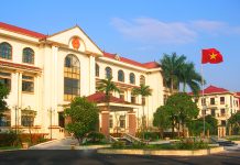 Đổi mới, sắp xếp tổ chức bộ máy cơ quan chuyên môn thuộc Ủy ban nhân dân cấp huyện