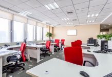 Cải thiện môi trường làm việc đối với nguồn nhân lực chất lượng cao trong khu vực công tại Thành phố Hồ Chí Minh