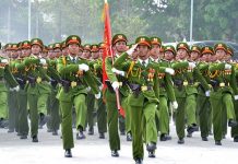 Biện chứng giữa tri thức lý luận chính trị với công tác xây dựng, tổ chức lực lượng và thực hiện các biện pháp nghiệp vụ Công an nhân dân trong bảo vệ nền tảng tư tưởng của Đảng