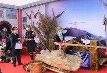 Trưng bày, giới thiệu di sản văn hóa của nhóm địa phương trong các dân tộc thiểu số ở Việt Nam