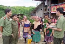 Vai trò công tác dân vận đối với xây dựng tiềm lực chính trị, tinh thần trong khu vực phòng thủ tỉnh, thành phố