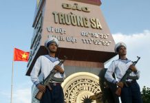 Phát huy vai trò của đội ngũ quân nhân chuyên nghiệp trong đấu tranh phòng, chống diễn biến hòa bình