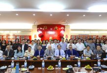 Đẩy mạnh phân cấp, phân quyền trong quản lý nhà nước gắn với kiểm tra, giám sát và kiểm soát quyền lực