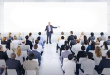 Nâng cao năng lực của viên chức hành chính dựa vào môi trường học tập và phát triển nghề nghiệp