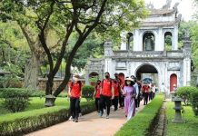 Phát triển nguồn nhân lực du lịch trên địa bàn thành phố Hà Nội