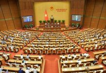 Tiếp tục hoàn thiện thể chế về tổ chức bộ máy và phân cấp, phân quyền trong quản lý hành chính nhà nước gắn với mục tiêu quốc gia về chuyển đổi số