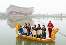 Phát triển du lịch gắn với bảo tồn và phát huy di sản văn hóa truyền thống ở Bắc Ninh