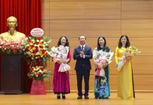 Gặp mặt nhân kỷ niệm Ngày Quốc tế phụ nữ (8/3)