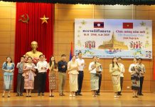 Tết Bun-pi-may ấm áp cho lưu học sinh Lào tại Học viện Hành chính và Quản trị công