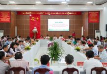 Nâng cao chất lượng giảng viên, báo cáo viên giáo dục lý luận chính trị trong công tác bảo vệ nền tảng tư tưởng của Đảng