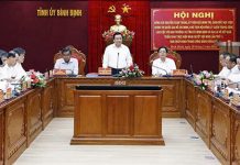 Đồng chí Nguyễn Xuân Thắng, Ủy viên Bộ Chính trị, Giám đốc Học viện Chính trị quốc gia Hồ Chí Minh làm việc với Ban Thường vụ Tỉnh ủy các tỉnh Bình Định và Gia Lai về thực hiện Nghị quyết Hội nghị lần thứ 11 (khóa XIII)