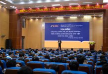 Đẩy mạnh giáo dục chính trị, tư tưởng góp phần nâng cao năng lực nhận diện, đấu tranh phản bác quan điểm sai trái thù địch cho sinh viên trên không gian mạng