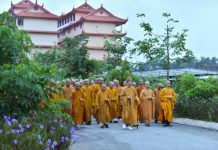 Giáo dục lòng từ bi bằng Chánh niệm trong Phật giáo