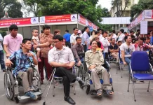 Cung ứng dịch vụ hành chính công cho nhóm người khuyết tật tại TP. Hồ Chí Minh