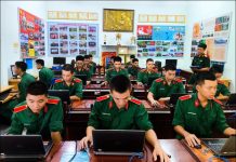 Ứng dụng công nghệ thông tin trong giáo dục chính trị ở các đơn vị cơ sở trong Quân đội