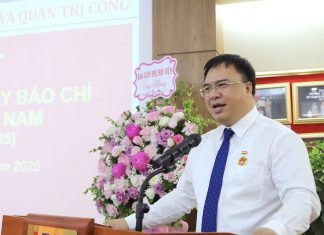 Văn kiện trình Đại hội XIV của Đảng cần đề cập sâu hơn đến việc ứng phó với quá trình già hóa dân số ở Việt Nam