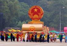 Xây dựng và hoàn thiện Nhà nước pháp quyền xã hội chủ nghĩa Việt Nam dưới sự lãnh đạo của Đảng