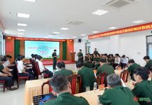 Thực hành dân chủ ở đơn vị cơ sở trong quân đội theo tư tưởng Hồ Chí Minh hiện nay