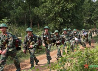 Một số vấn đề đặt ra đối với nâng cao chất lượng xây dựng đội ngũ cán bộ ban chính trị ở các trung đoàn bộ binh