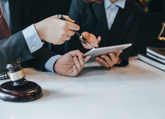 Hoàn thiện cơ chế kiểm soát quyền lực nhà nước trong tố tụng dân sự ở Việt Nam