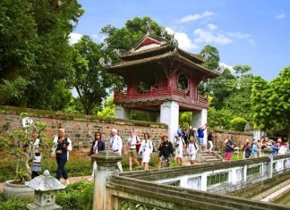 Một số giải pháp nâng cao hiệu quả liên kết kinh tế trong phát triển du lịch ở thành phố Hà Nội