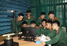 Phát huy vai trò của thanh niên quân đội trong bảo vệ nền tảng tư tưởng của Đảng trên không gian mạng
