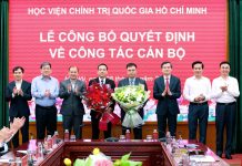 Công bố quyết định bổ nhiệm Trợ lý, Thư ký đồng chí Ủy viên Bộ Chính trị, Giám đốc Học viện Chính trị quốc gia Hồ Chí Minh