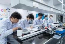 Phát triển nguồn nhân lực chất lượng cao trong nền kinh tế tri thức ở Việt Nam hiện nay