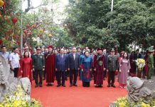 Tổng Bí thư, Chủ tịch nước Tô Lâm dâng hương tưởng niệm các Vua Hùng tại Phú Thọ