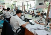 Trách nhiệm của Ủy ban nhân dân xã trong thực hiện dân chủ ở cơ sở