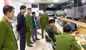 Tổ chức thực hiện pháp luật về phòng, chống tham nhũng khu vực ngoài nhà nước ở Việt Nam