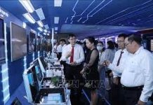Khoảng cách số tại Việt Nam trong bối cảnh chuyển đổi số: thực trạng và hàm ý chính sách
