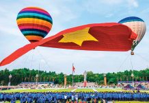 Không thể gọi kỷ nguyên vươn mình của dân tộc Việt Nam là “kỷ nguyên dân chủ đa nguyên”