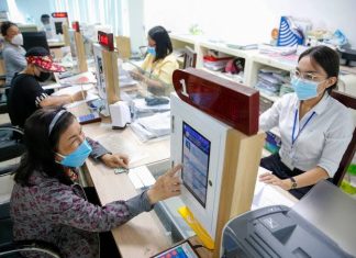 Bảo đảm quyền tiếp cận dịch vụ công trong bối cảnh chuyển đổi số ở Việt Nam