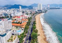Quản lý nhà nước về kinh tế đối với hoạt động du lịch biển tại tỉnh Khánh Hòa