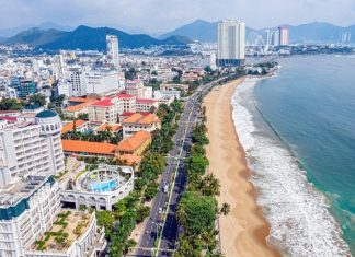 Quản lý nhà nước về kinh tế đối với hoạt động du lịch biển tại tỉnh Khánh Hòa