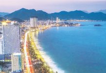 Chuyển đổi xanh của doanh nghiệp du lịch và vai trò “nhà nước kiến tạo” ở cấp tỉnh – Nghiên cứu trường hợp tỉnh Khánh Hòa