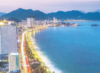 Chuyển đổi xanh của doanh nghiệp du lịch và vai trò “nhà nước kiến tạo” ở cấp tỉnh – Nghiên cứu trường hợp tỉnh Khánh Hòa