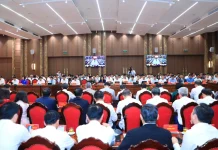 Phân cấp, phân quyền trong chính quyền địa phương hai cấp và yêu cầu đổi mới phương thức lãnh đạo của tổ chức đảng ở Hà Nội