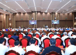Phân cấp, phân quyền trong chính quyền địa phương hai cấp và yêu cầu đổi mới phương thức lãnh đạo của tổ chức đảng ở Hà Nội