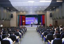 Tiếp cận giáo dục đại học ở Việt Nam hiện nay – vấn đề đặt ra và giải pháp